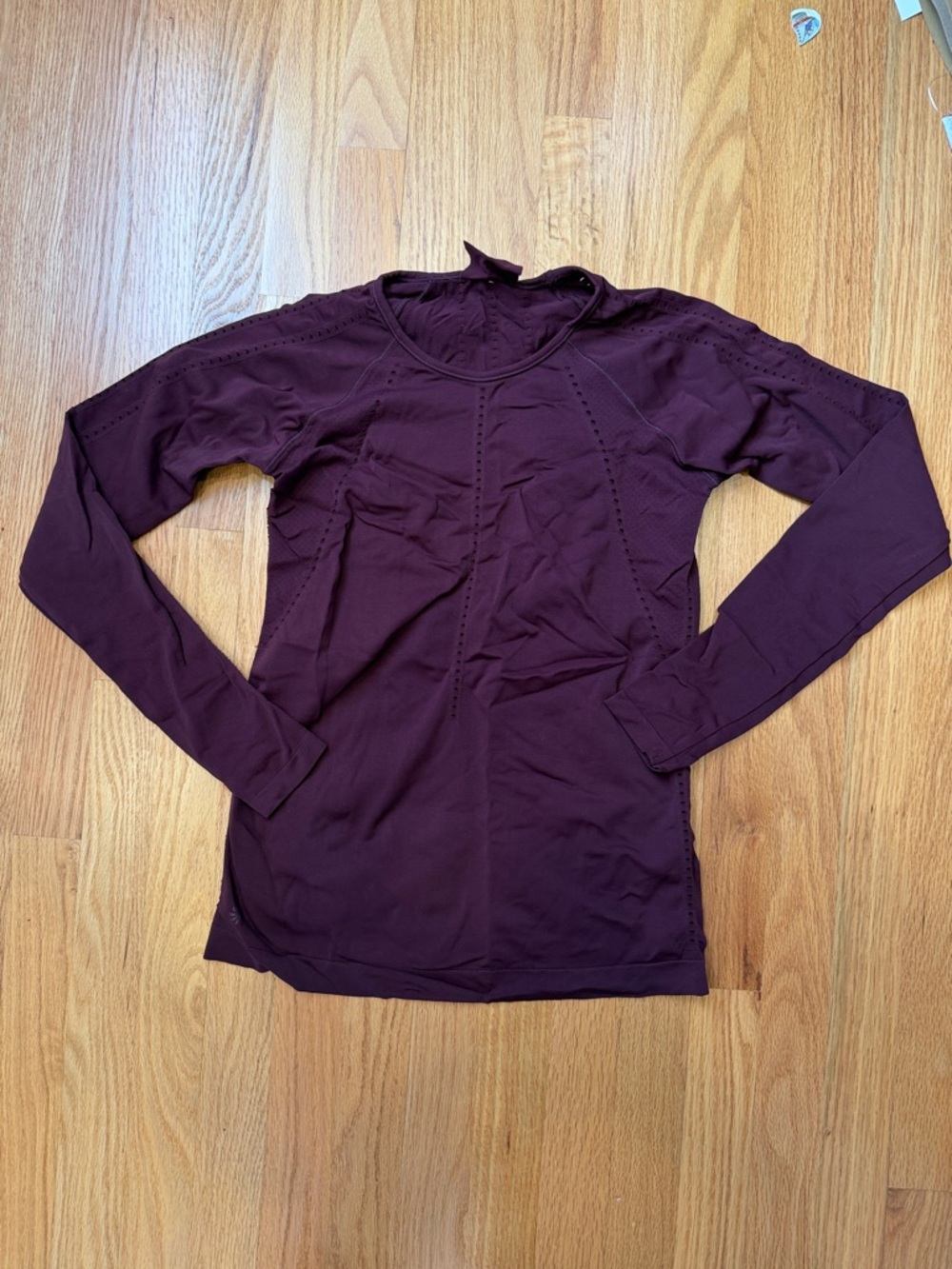 Athleta Women’s Long Sleeve Tech Top